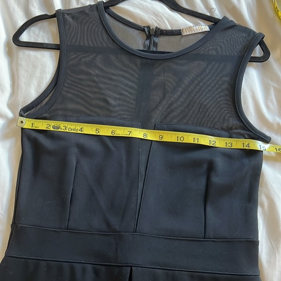 Tanya Marie small black sleeveless dress. - Picture 5 of 8